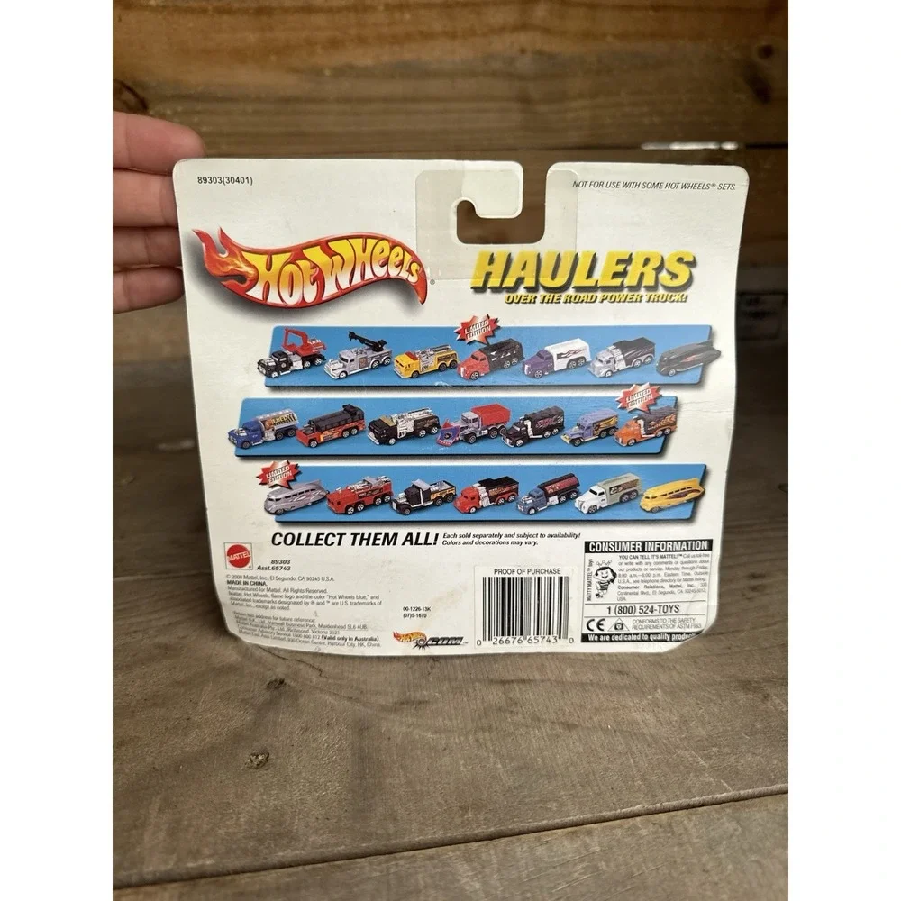 vintage metal toy cars and trucks, Bus,‎ Motorhome, Haulers, new in package